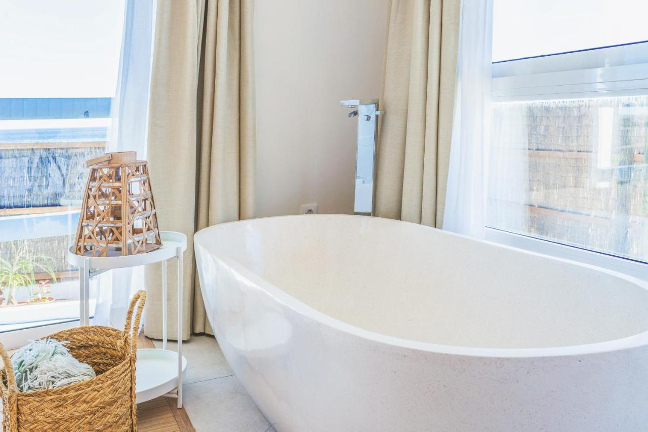 Boutique Beach Villa By Lanzarote Retreats - Private Pool - 1 Min Walk To Sea Pool 查德尔帕罗奥 外观 照片