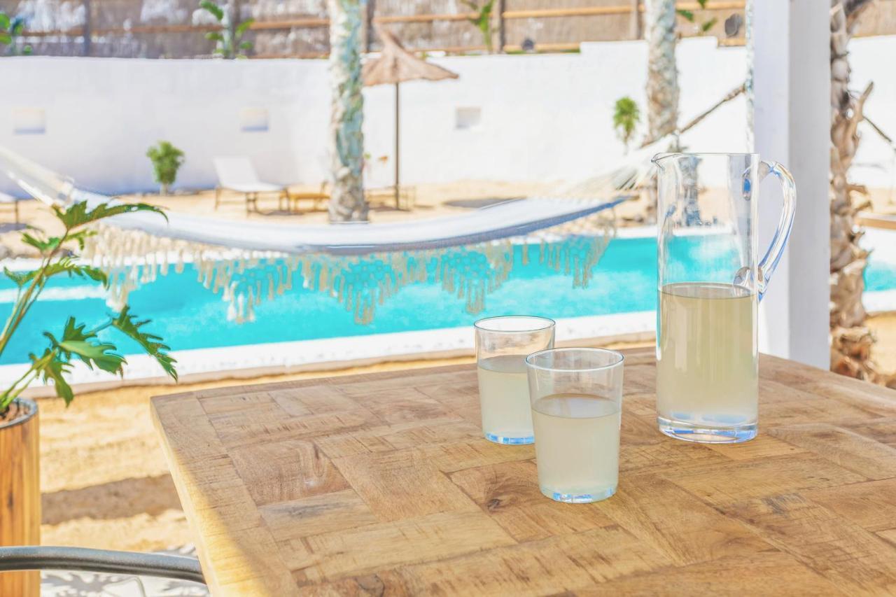 Boutique Beach Villa By Lanzarote Retreats - Private Pool - 1 Min Walk To Sea Pool 查德尔帕罗奥 外观 照片