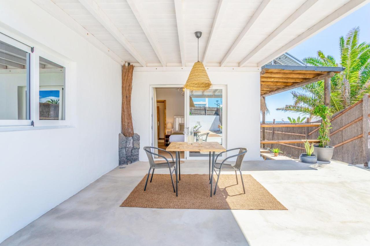 Boutique Beach Villa By Lanzarote Retreats - Private Pool - 1 Min Walk To Sea Pool 查德尔帕罗奥 外观 照片