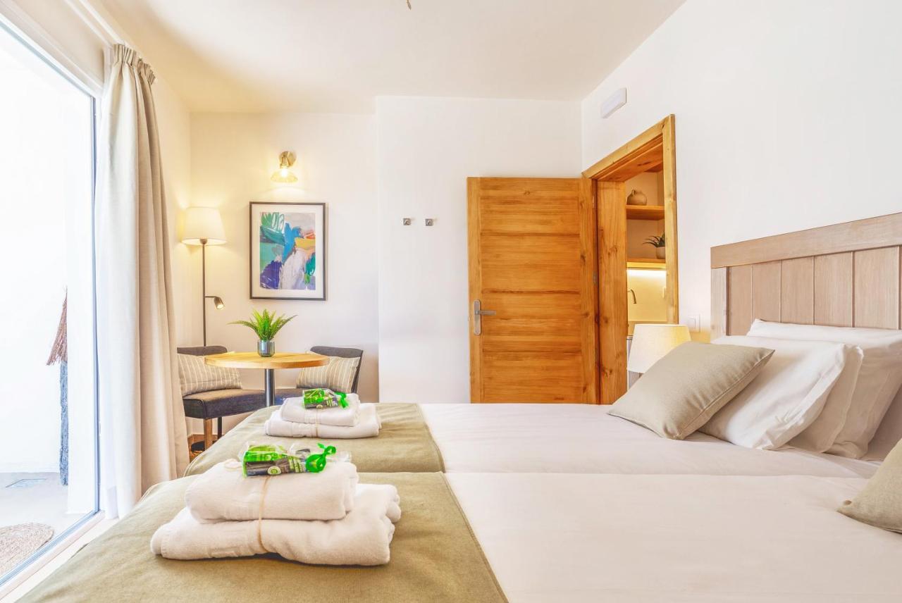 Boutique Beach Villa By Lanzarote Retreats - Private Pool - 1 Min Walk To Sea Pool 查德尔帕罗奥 外观 照片